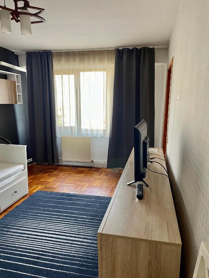 Apartament Cu 3 Dormitoare Jolie.M Galaţi Exterior foto