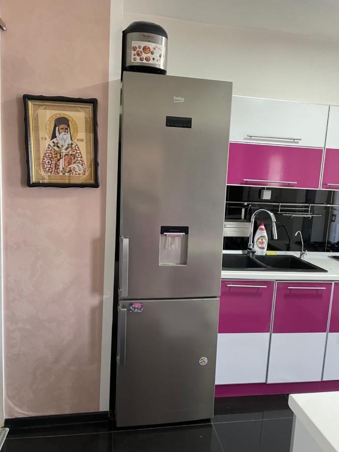 Apartament Cu 3 Dormitoare Jolie.M Galaţi Exterior foto